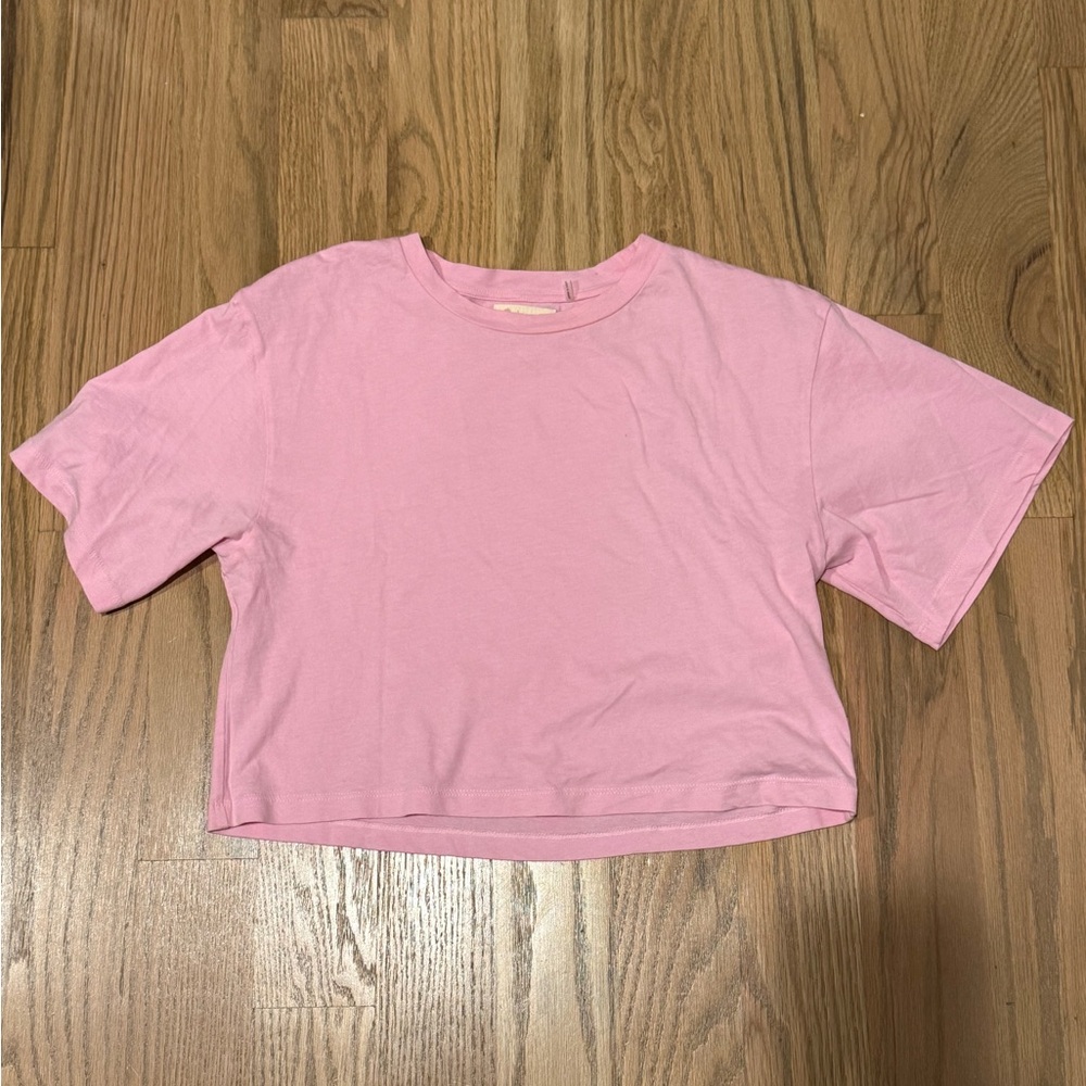 Pink Short Sleeve Cropped Women's Tee
